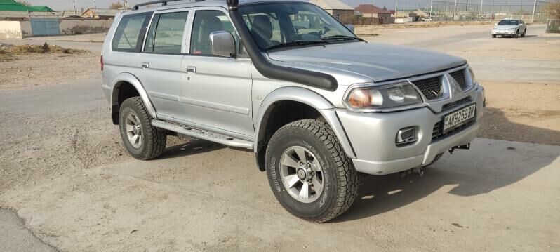 Mitsubishi Nativa 2010 - 160 000 TMT - Balkanabat - img 3