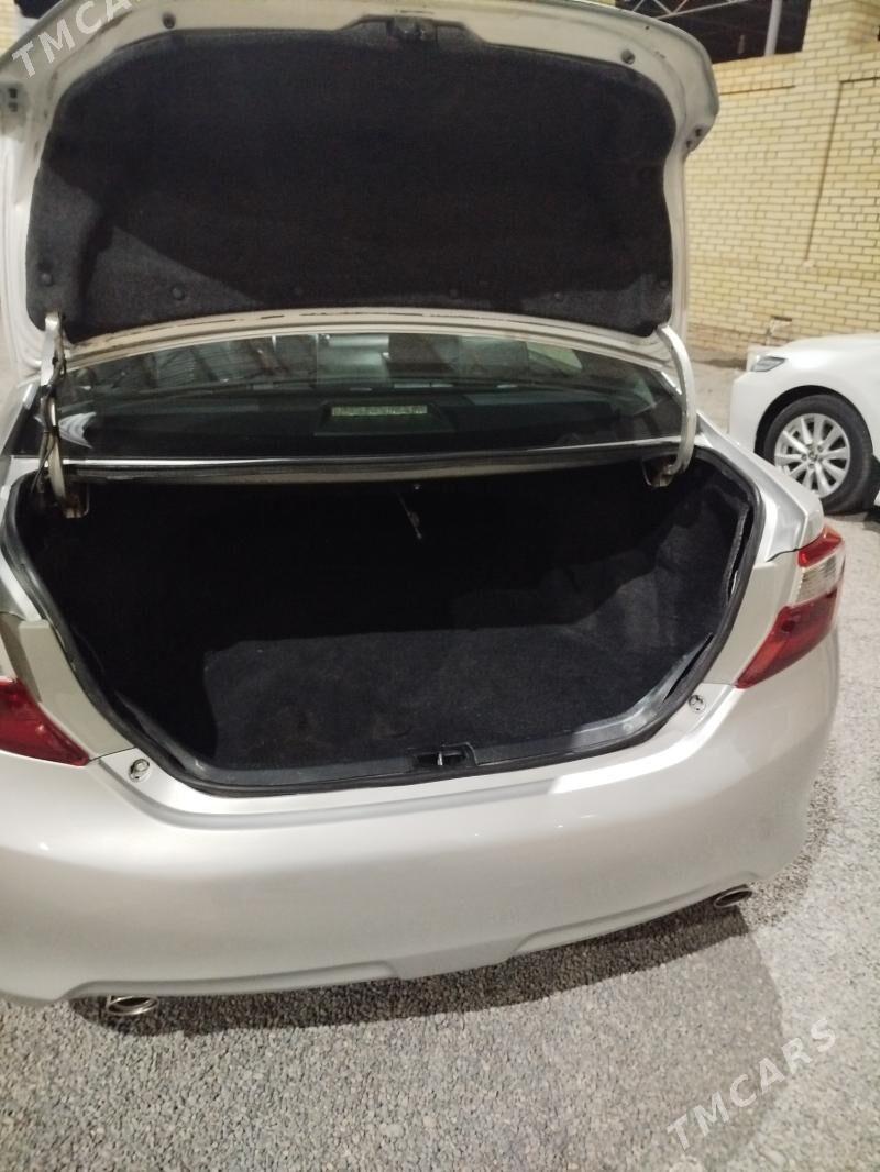 Toyota Camry 2014 - 219 000 TMT - Baýramaly - img 6