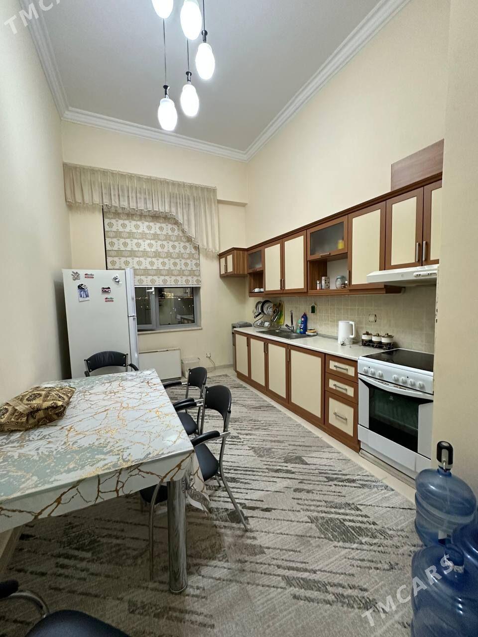 4-ком ПОДВОЙСКАЯ - ул. Подвойского (Битарап Туркменистан шаёлы) - img 2