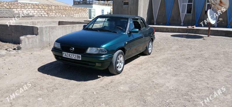 Opel Astra 1996 - 35 000 TMT - Гумдаг - img 5
