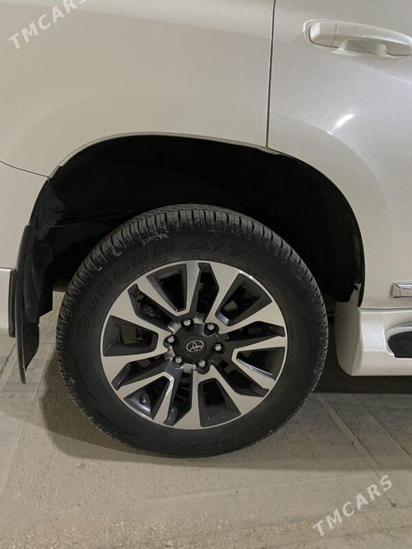 Toyota Land Cruiser Prado 2023 - 1 300 000 TMT - Гумдаг - img 6