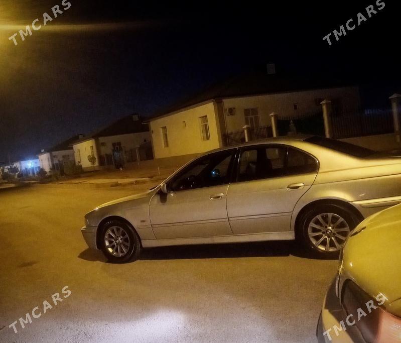 BMW E39 2000 - 110 000 TMT - Gökdepe - img 3