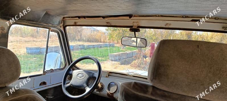 UAZ 469 2000 - 20 000 TMT - Ёлётен - img 2