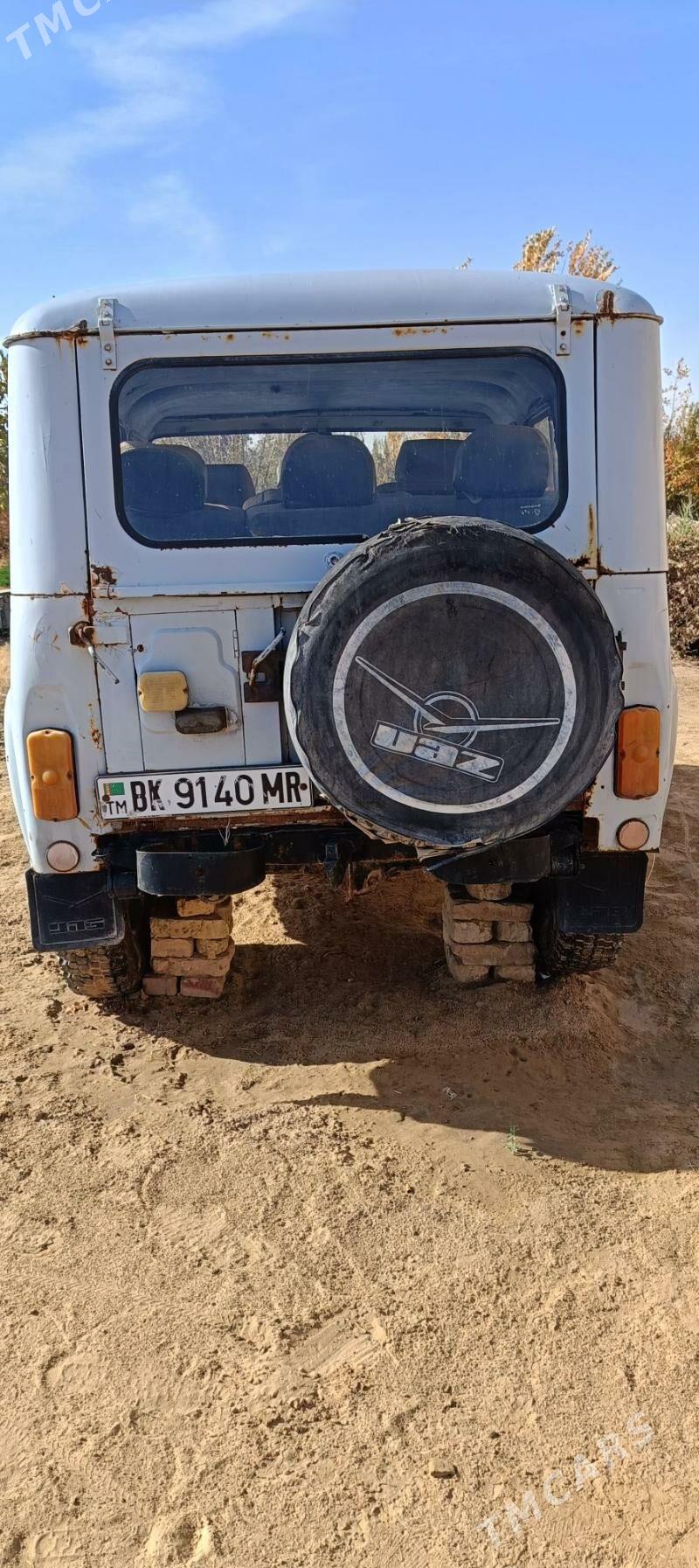 UAZ 469 2000 - 20 000 TMT - Ёлётен - img 3