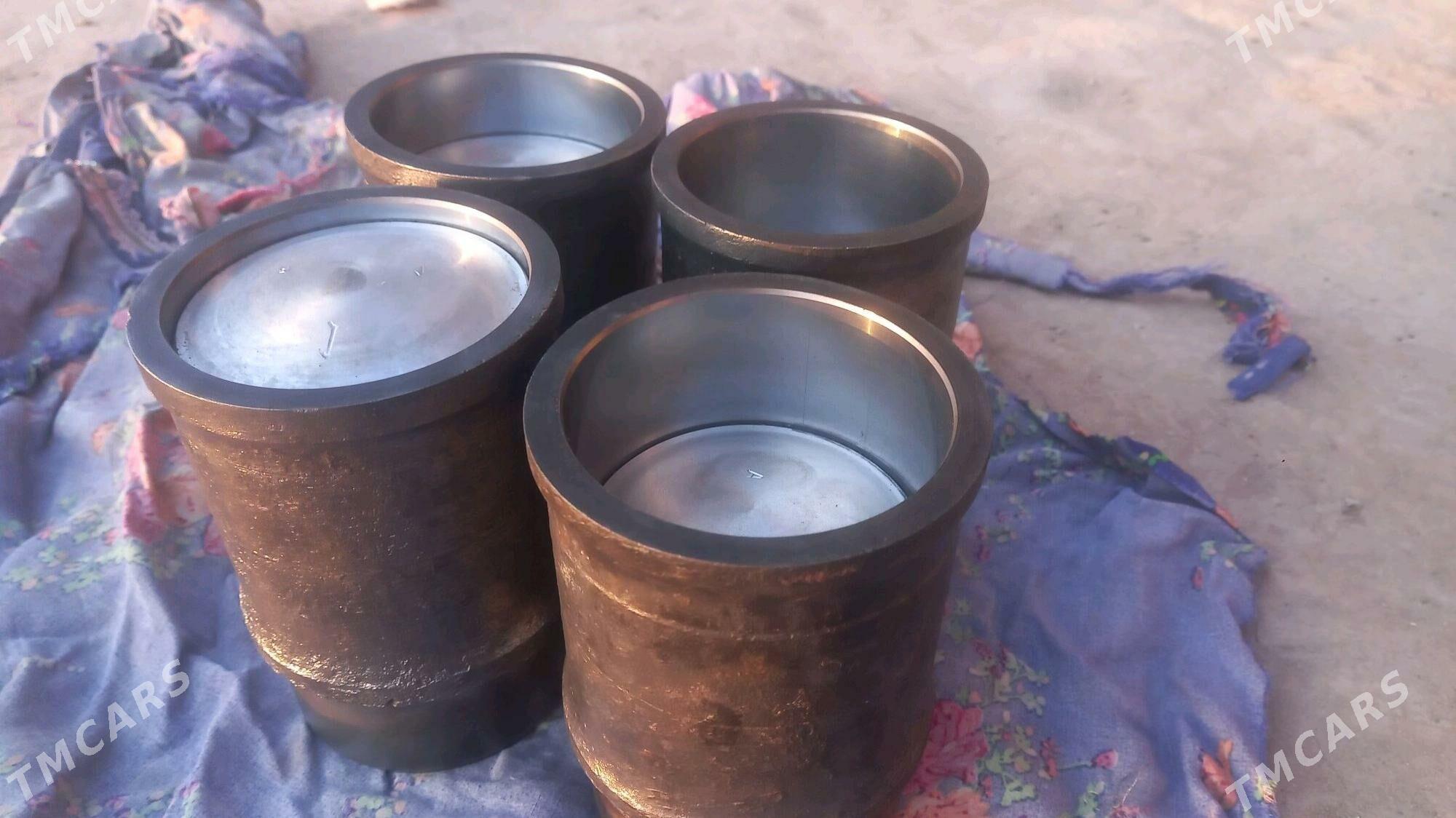 Москвич 412 1991 - 12 000 TMT - Halaç - img 8