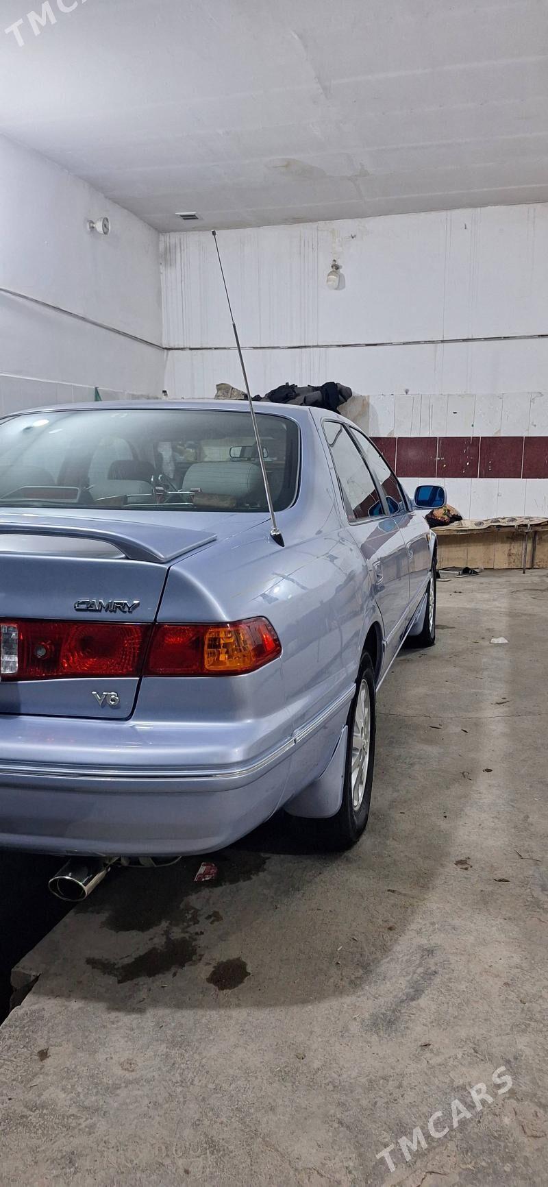Toyota Camry 1999 - 190 000 TMT - Дашогуз - img 9