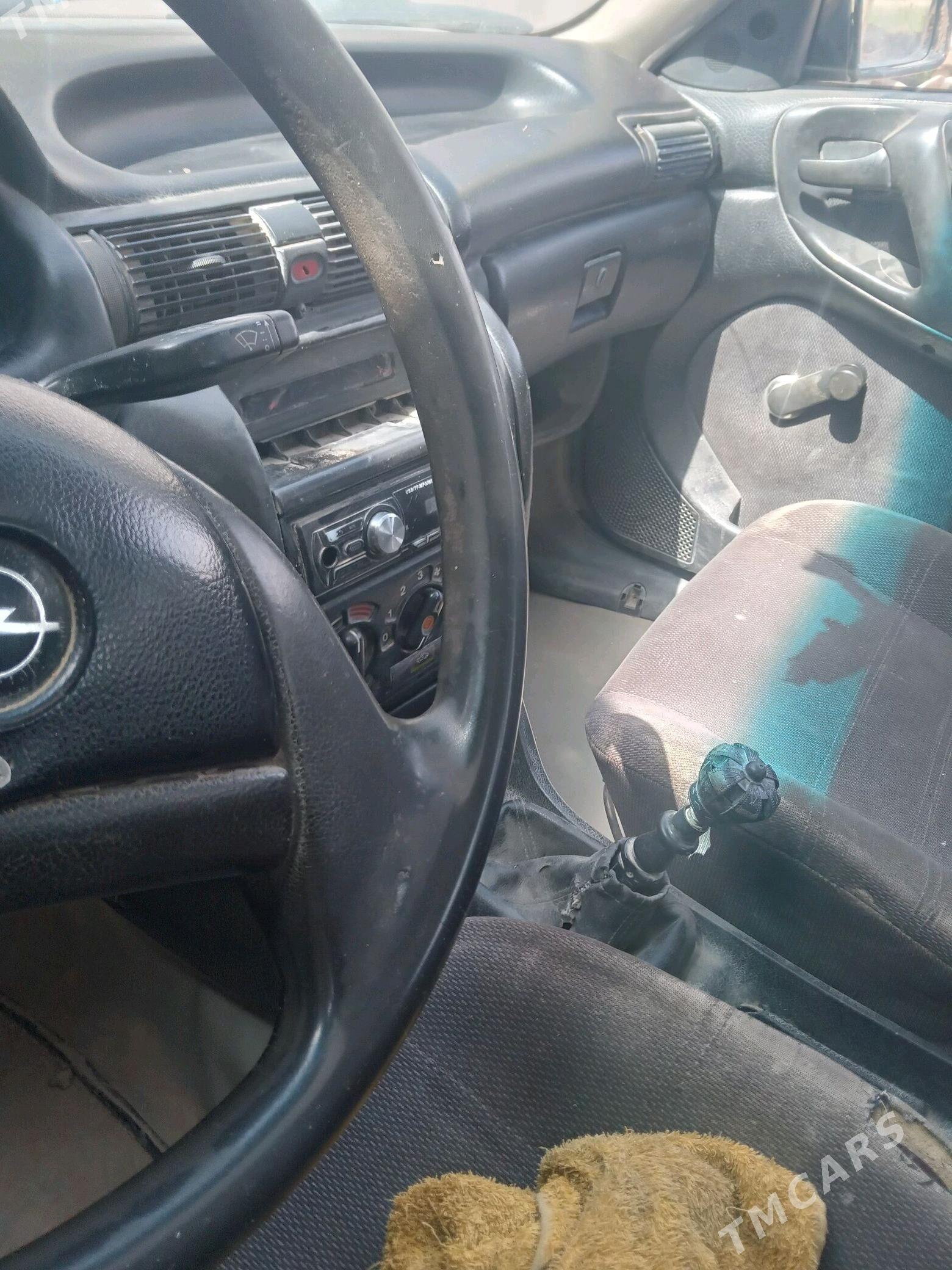 Opel Astra 1991 - 27 000 TMT - Достлук - img 5