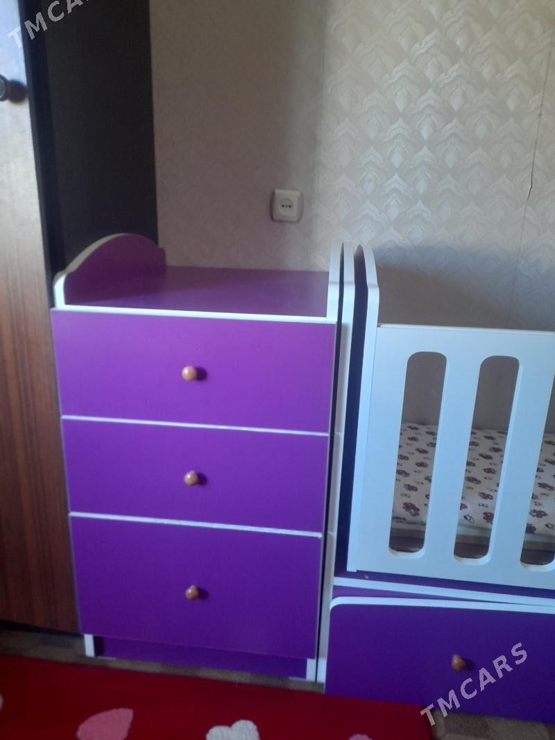 детская кроватка с тумбой - Çärjew - img 2