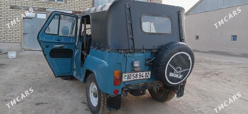 UAZ 469 1996 - 100 000 TMT - Кёнеургенч - img 7