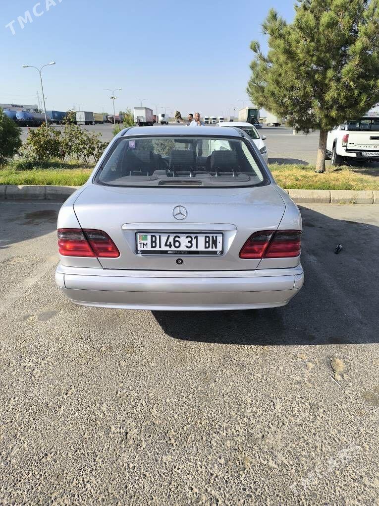 Mercedes-Benz E320 2001 - 115 000 TMT - Türkmenbaşy - img 2