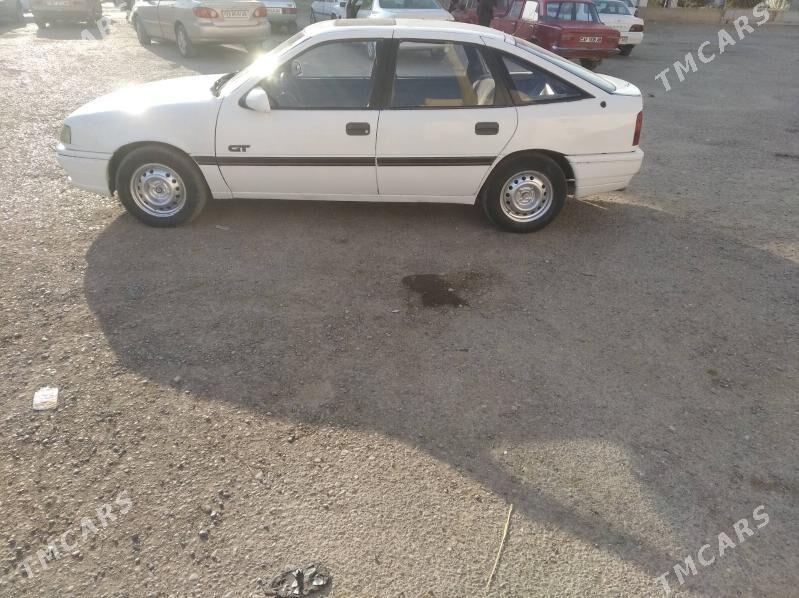 Opel Vectra 1990 - 27 000 TMT - Бабадайхан - img 3