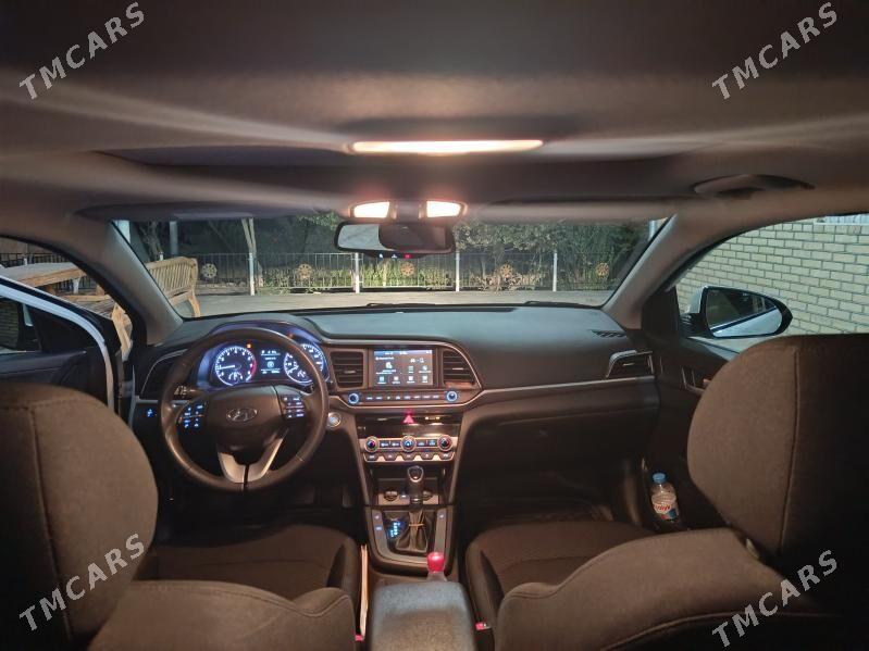 Hyundai Elantra 2020 - 240 000 TMT - Мары - img 5