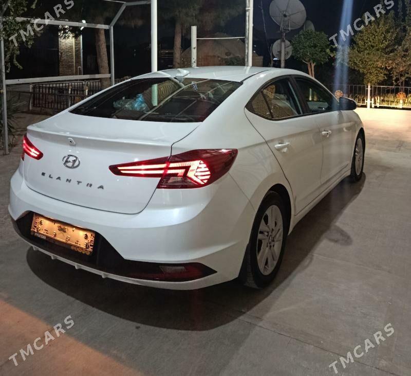 Hyundai Elantra 2020 - 240 000 TMT - Мары - img 3