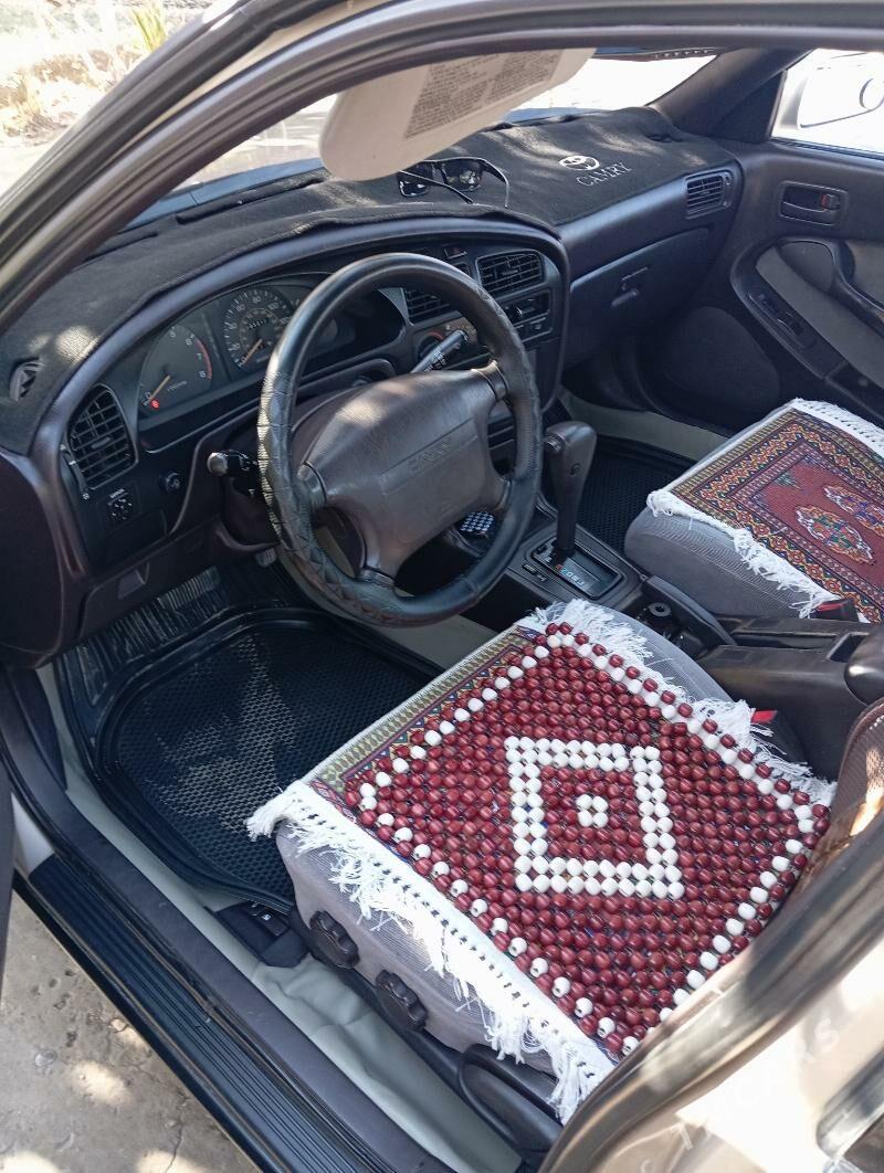 Toyota Camry 1993 - 130 000 TMT - Дянев - img 7