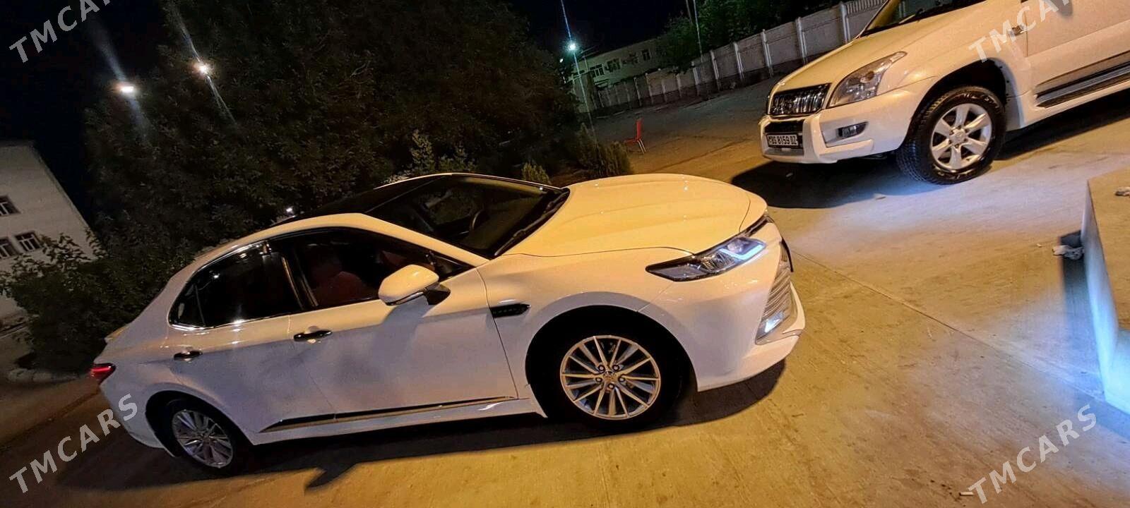 Toyota Camry 2019 - 260 000 TMT - Дашогуз - img 3