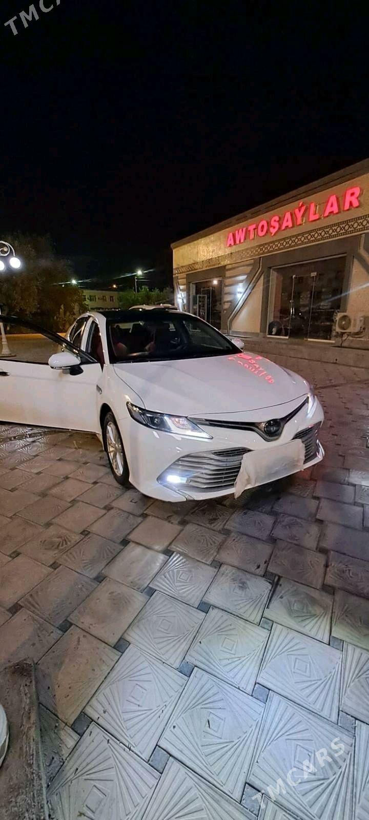 Toyota Camry 2019 - 260 000 TMT - Дашогуз - img 1