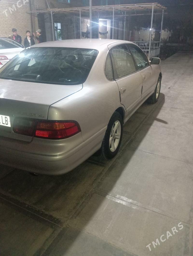 Toyota Avalon 1997 - 140 000 TMT - Dänew - img 2