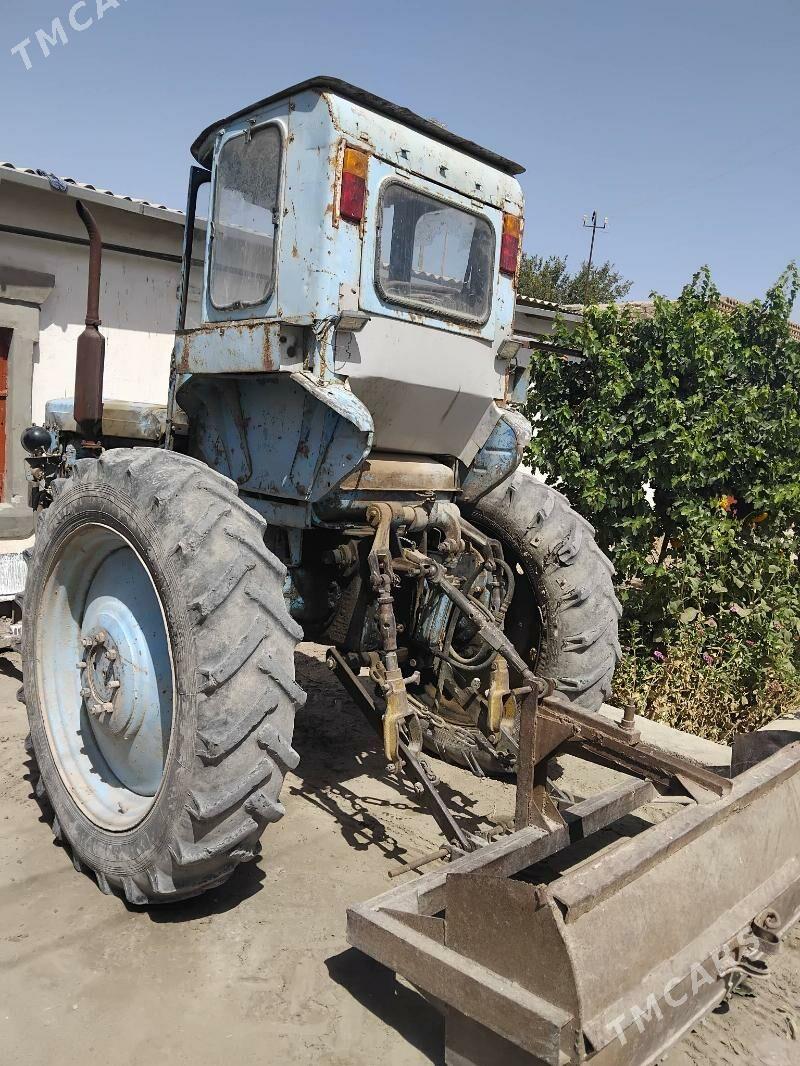 MTZ T-28 1985 - 55 000 TMT - Çärjew - img 4
