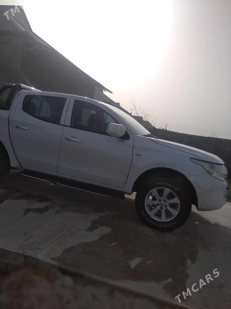 Mitsubishi L200 2016 - 265 000 TMT - Гёкдепе - img 4