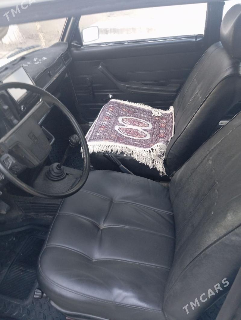 Lada 2105 1990 - 30 000 TMT - Balkanabat - img 3