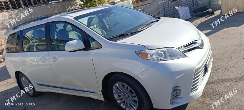 Toyota Sienna 2019 - 480 000 TMT - Туркменабат - img 5