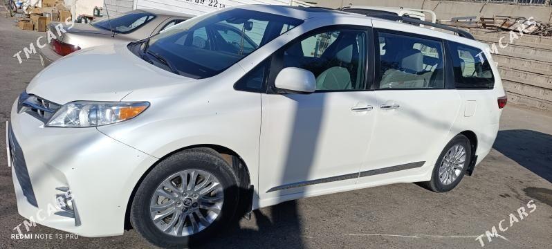 Toyota Sienna 2019 - 480 000 TMT - Туркменабат - img 2