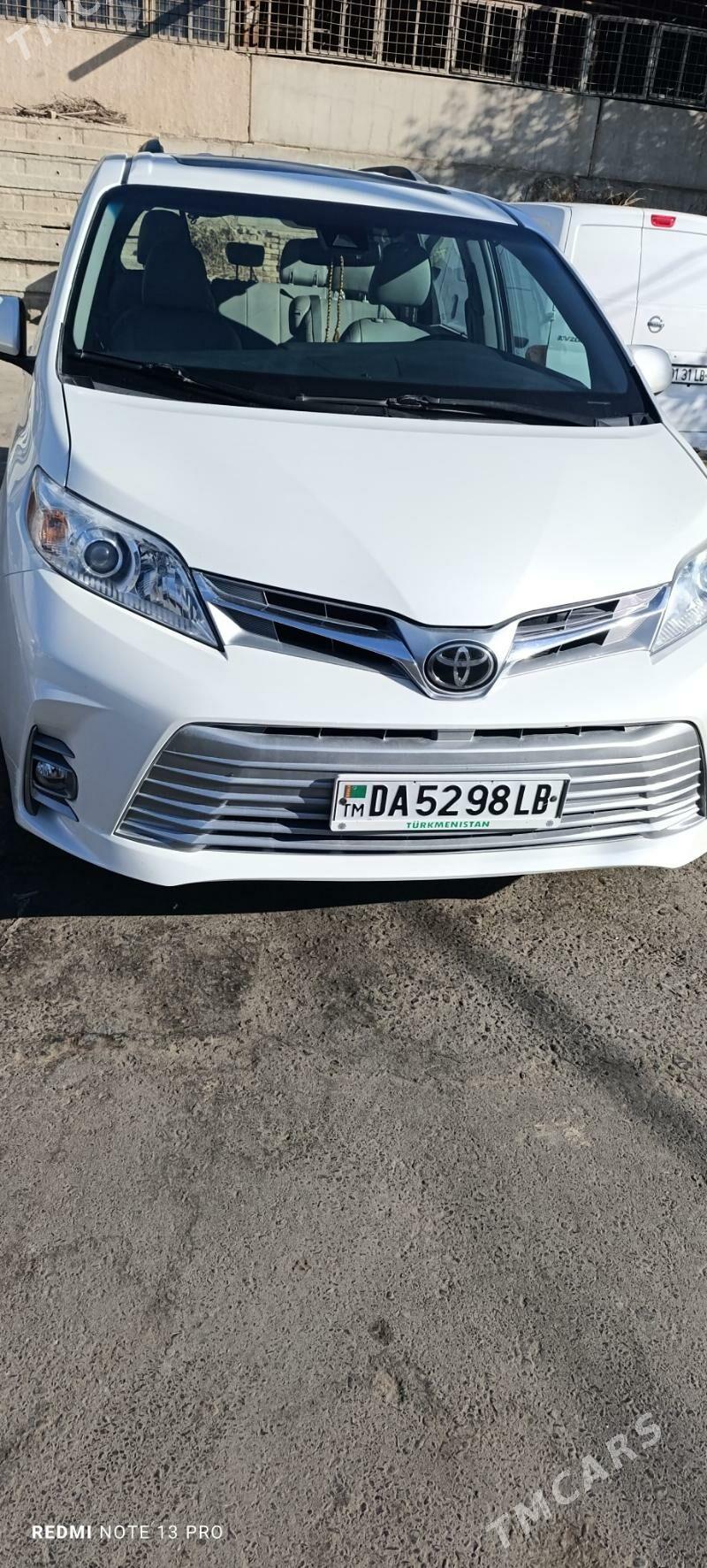 Toyota Sienna 2019 - 480 000 TMT - Туркменабат - img 6