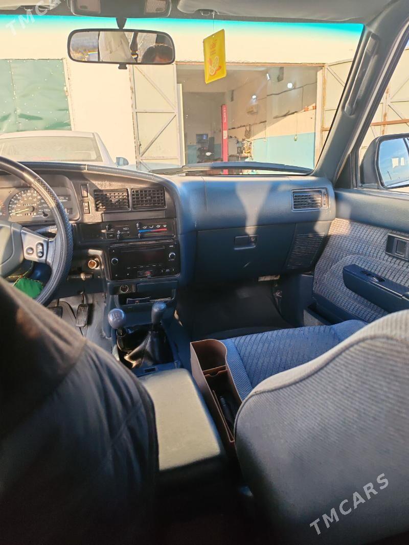 Toyota 4Runner 1995 - 85 000 TMT - Балканабат - img 5