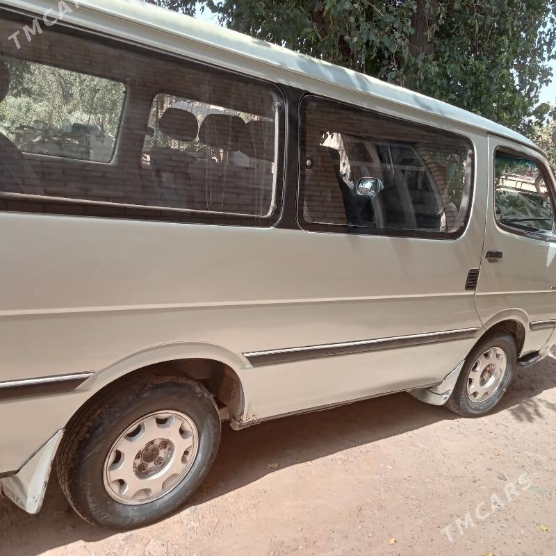 Toyota Hiace 1990 - 70 000 TMT - Сакарчага - img 2