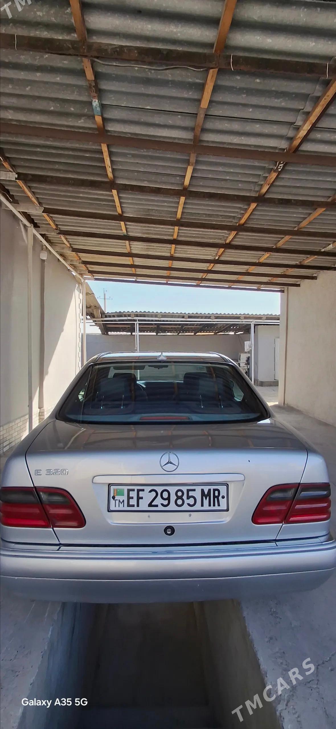 Mercedes-Benz E320 1997 - 110 000 TMT - Mary - img 3