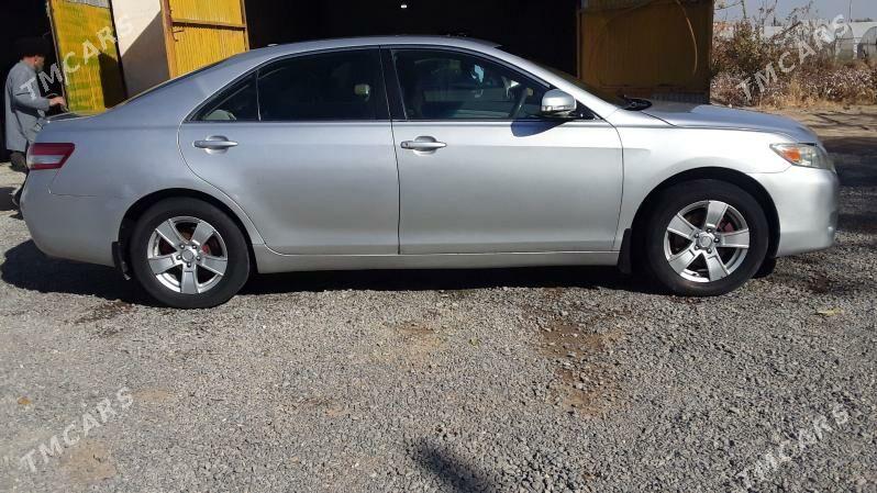 Toyota Camry 2010 - 180 000 TMT - Sakarçäge - img 2