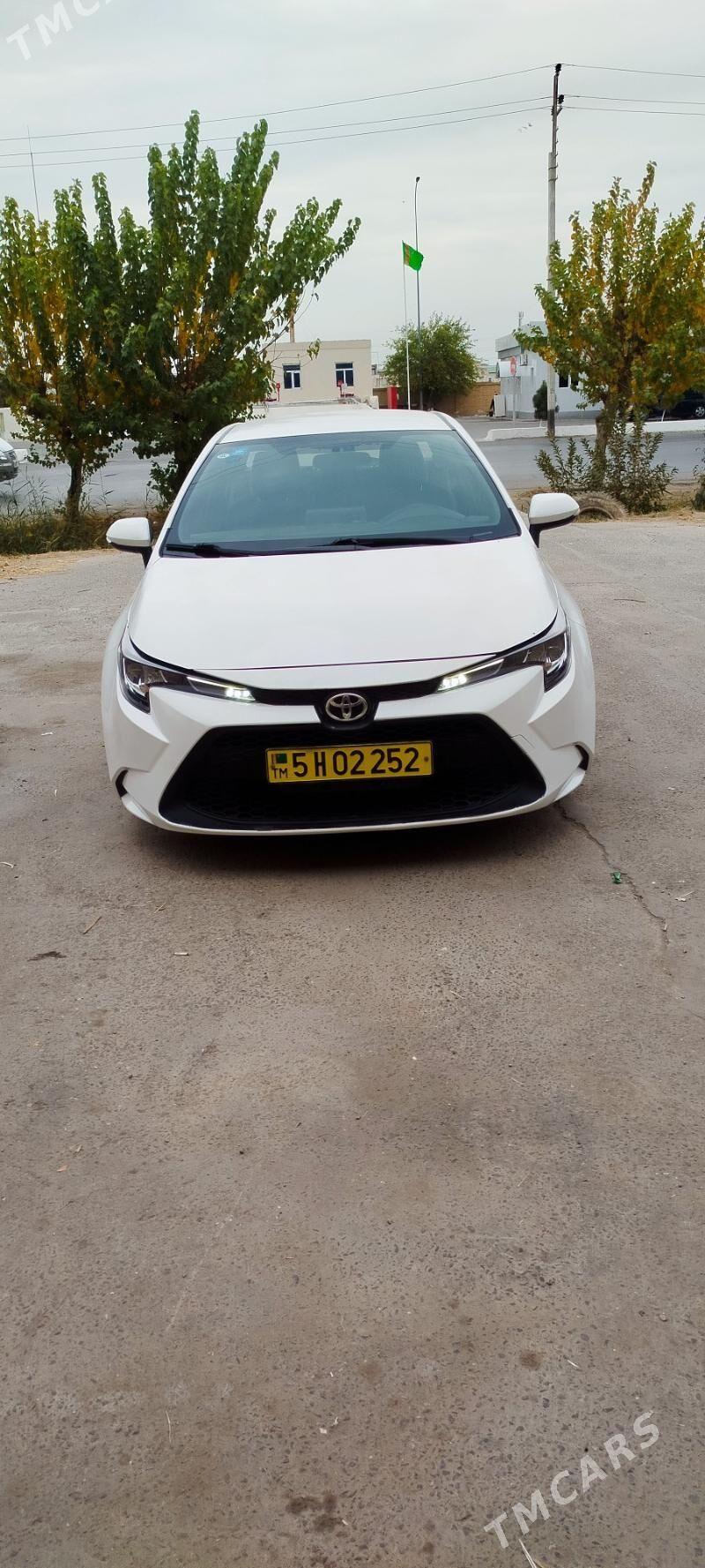 Toyota Corolla 2022 - 230 000 TMT - Türkmenabat - img 2