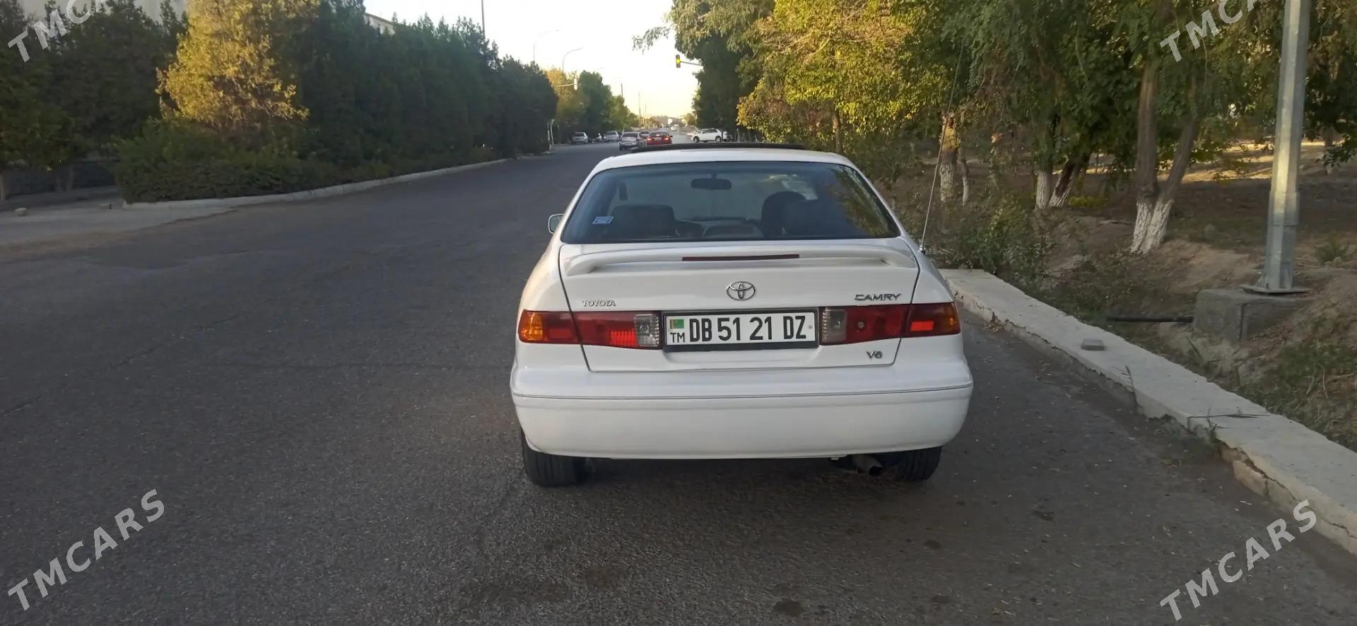 Toyota Camry 1998 - 133 000 TMT - Гороглы (Тагта) - img 3