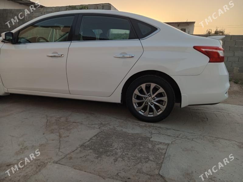 Nissan Sentra 2019 - 167 000 TMT - Бедев - img 5