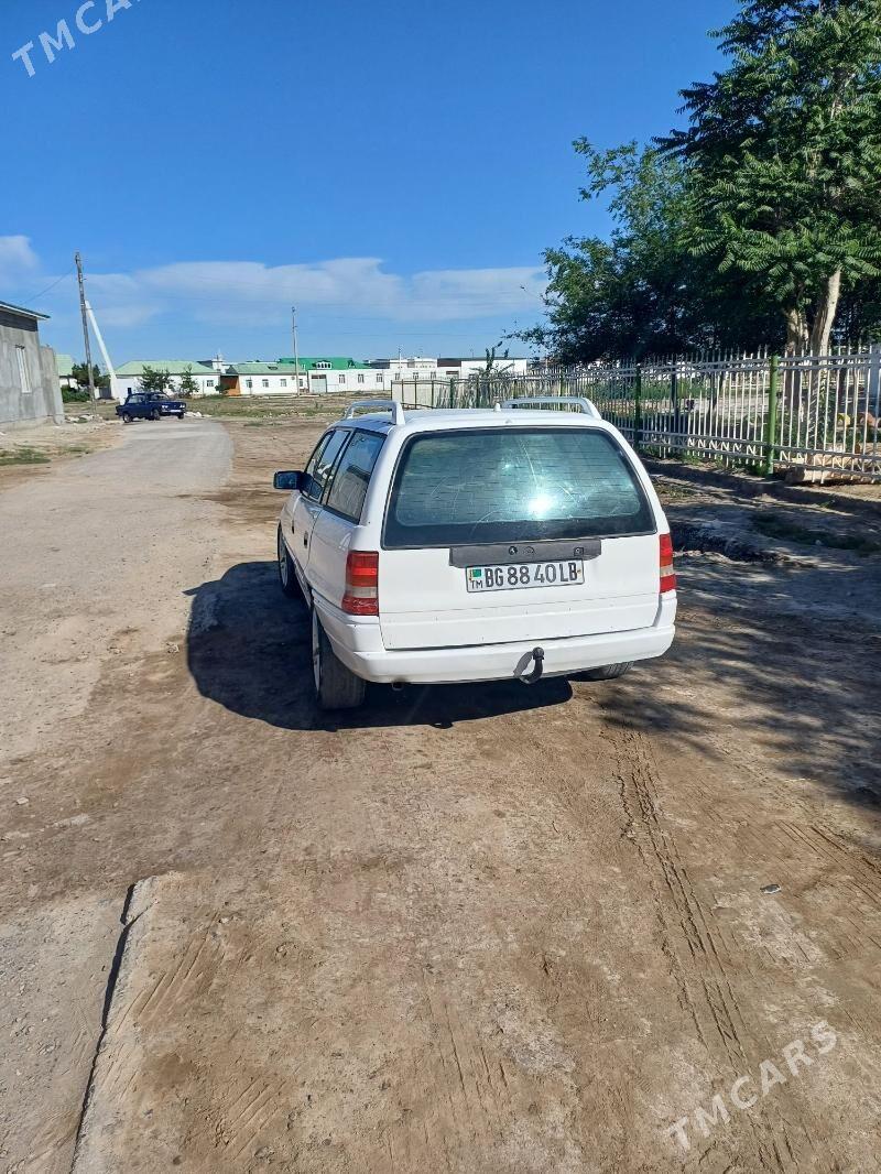 Opel Astra 1991 - 30 000 TMT - Туркменабат - img 2