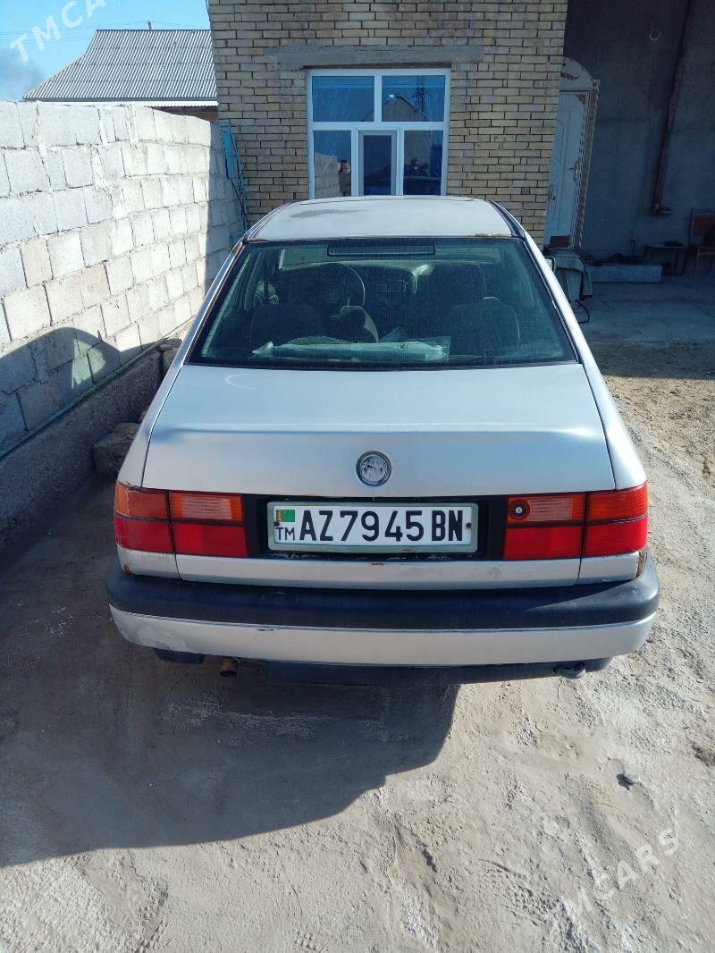 Volkswagen Caddy 1998 - 9 000 TMT - Хазар - img 3