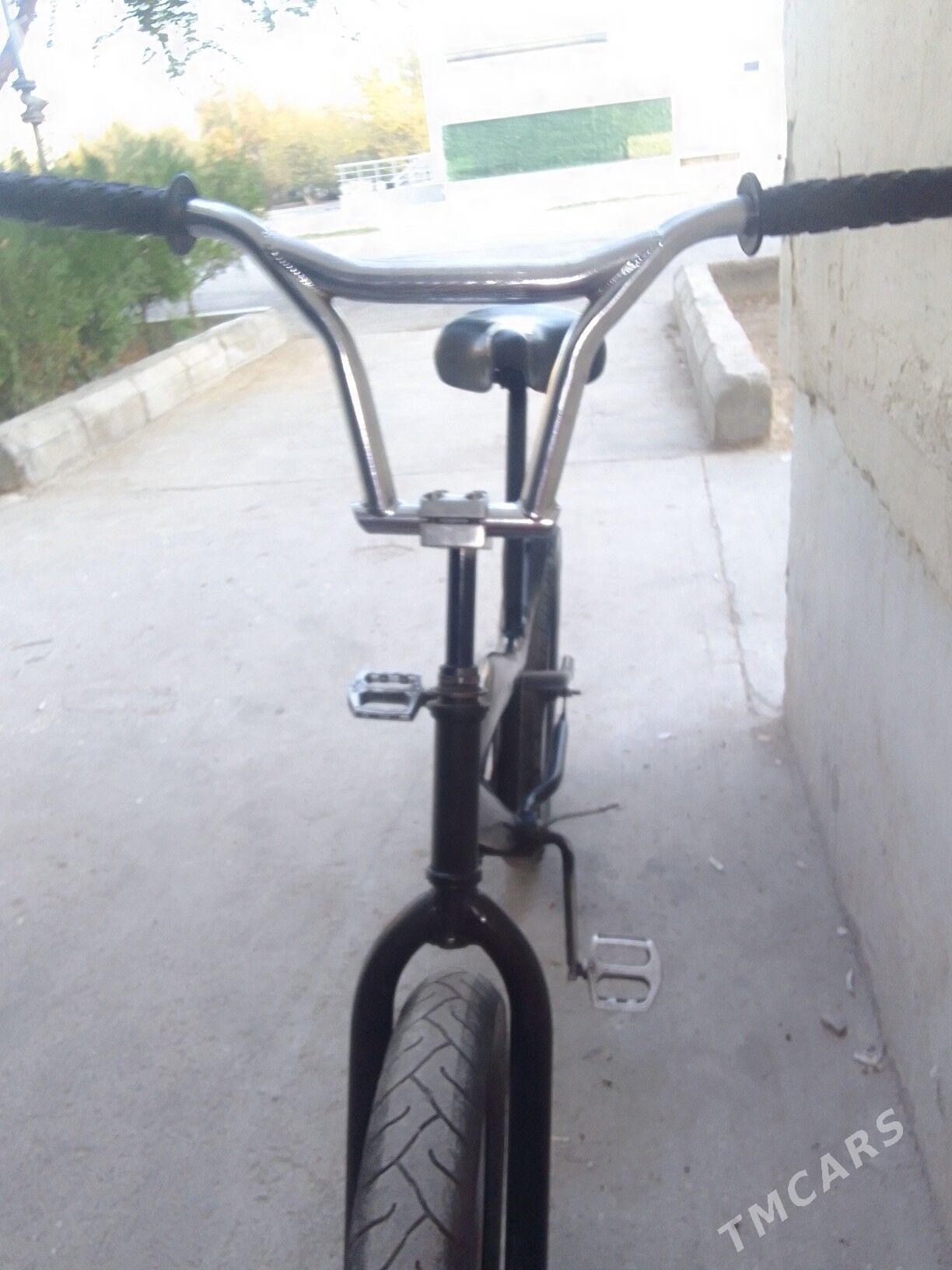 Olimpiýa tigir - 11 мкр - img 2