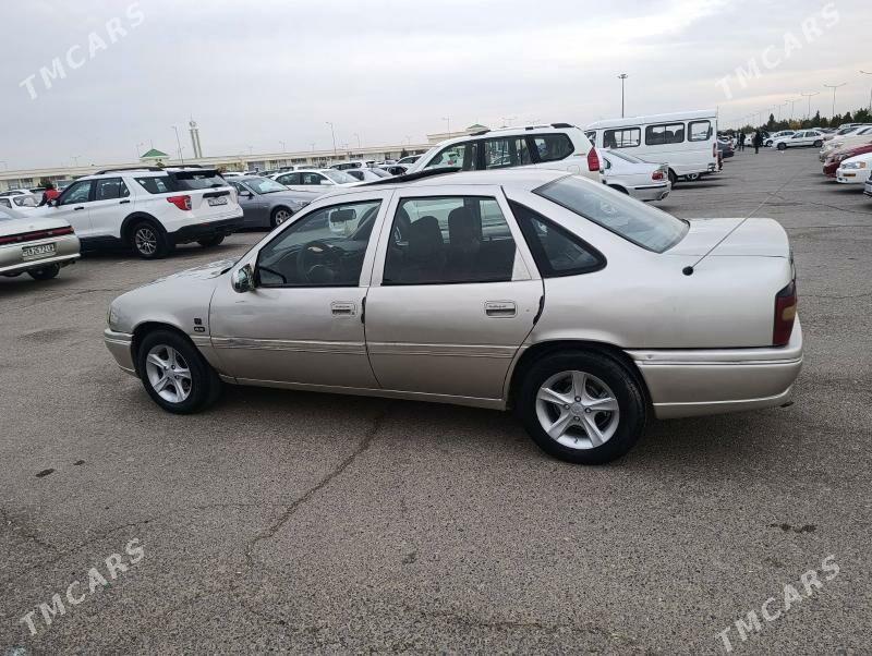 Opel Vectra 1993 - 40 000 TMT - Туркменабат - img 2