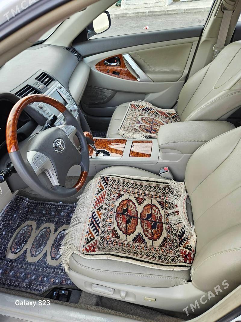 Toyota Aurion 2011 - 300 000 TMT - Türkmenbaşy - img 5
