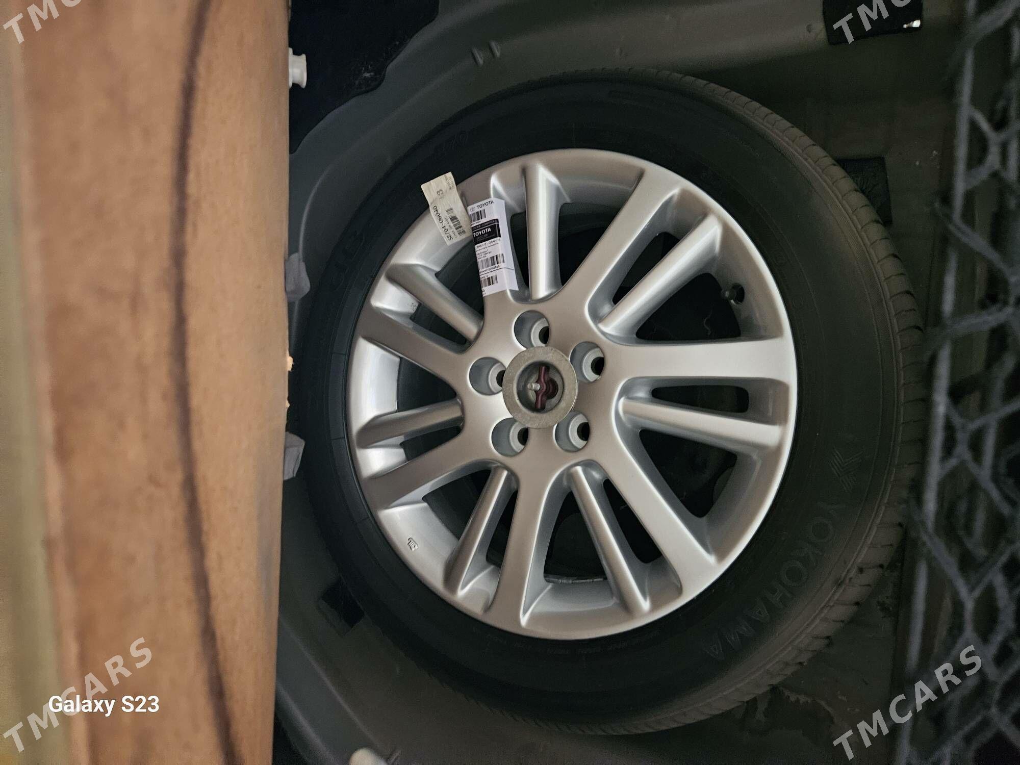 Toyota Aurion 2011 - 300 000 TMT - Türkmenbaşy - img 7