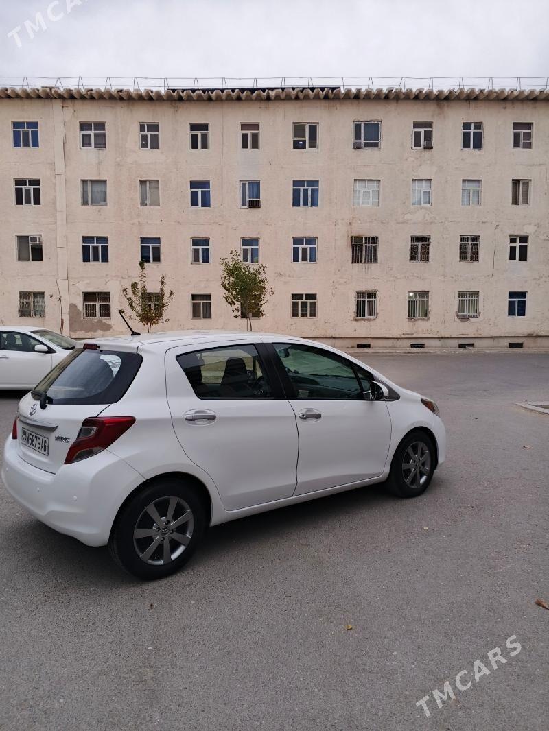 Toyota Yaris 2017 - 170 000 TMT - Aşgabat - img 3