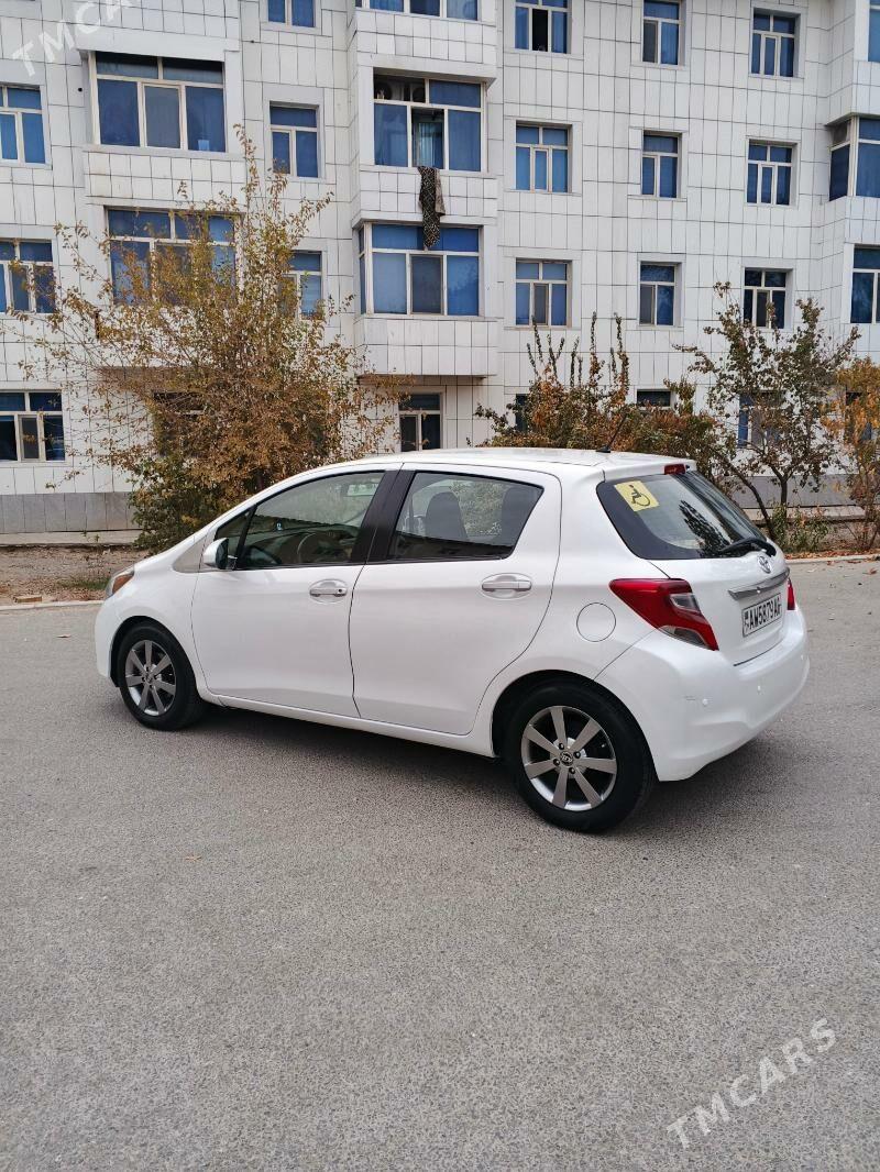 Toyota Yaris 2017 - 170 000 TMT - Aşgabat - img 2