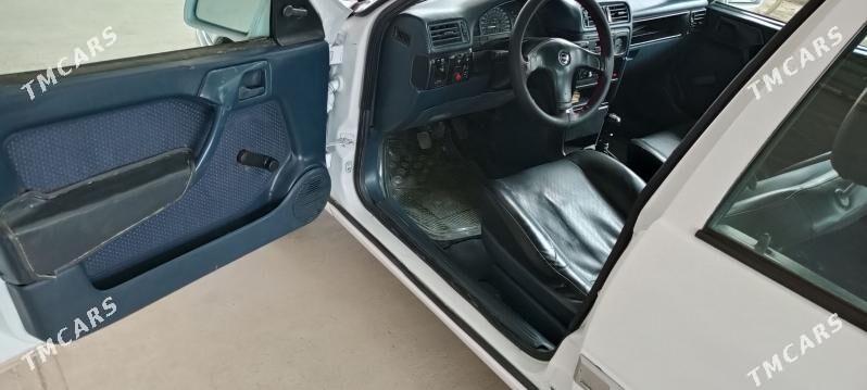 Opel Vectra 1993 - 48 000 TMT - Bäherden - img 8