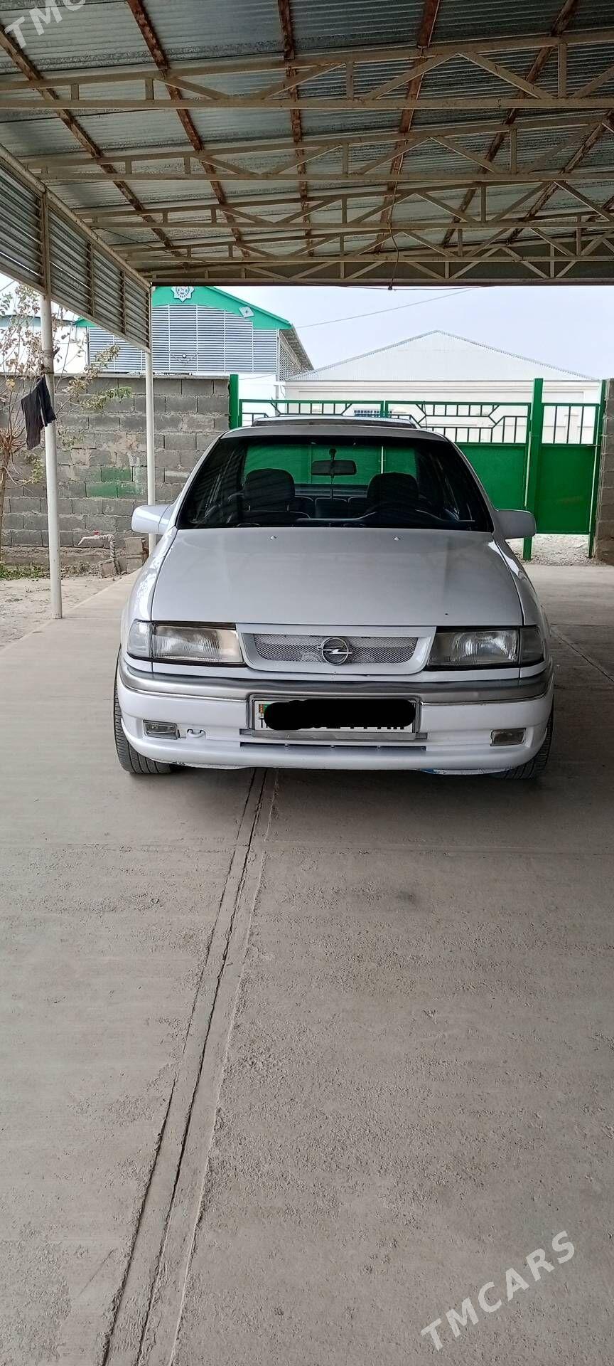 Opel Vectra 1993 - 48 000 TMT - Bäherden - img 5