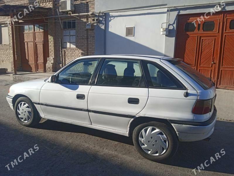 Opel Astra 1994 - 40 000 TMT - Дашогуз - img 3