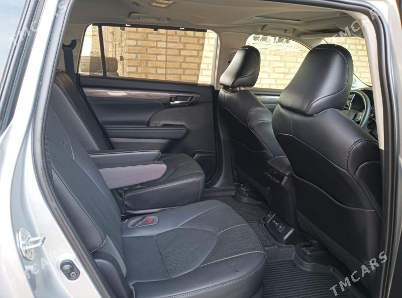 Toyota Highlander 2021 - 620 000 TMT - Mary - img 4