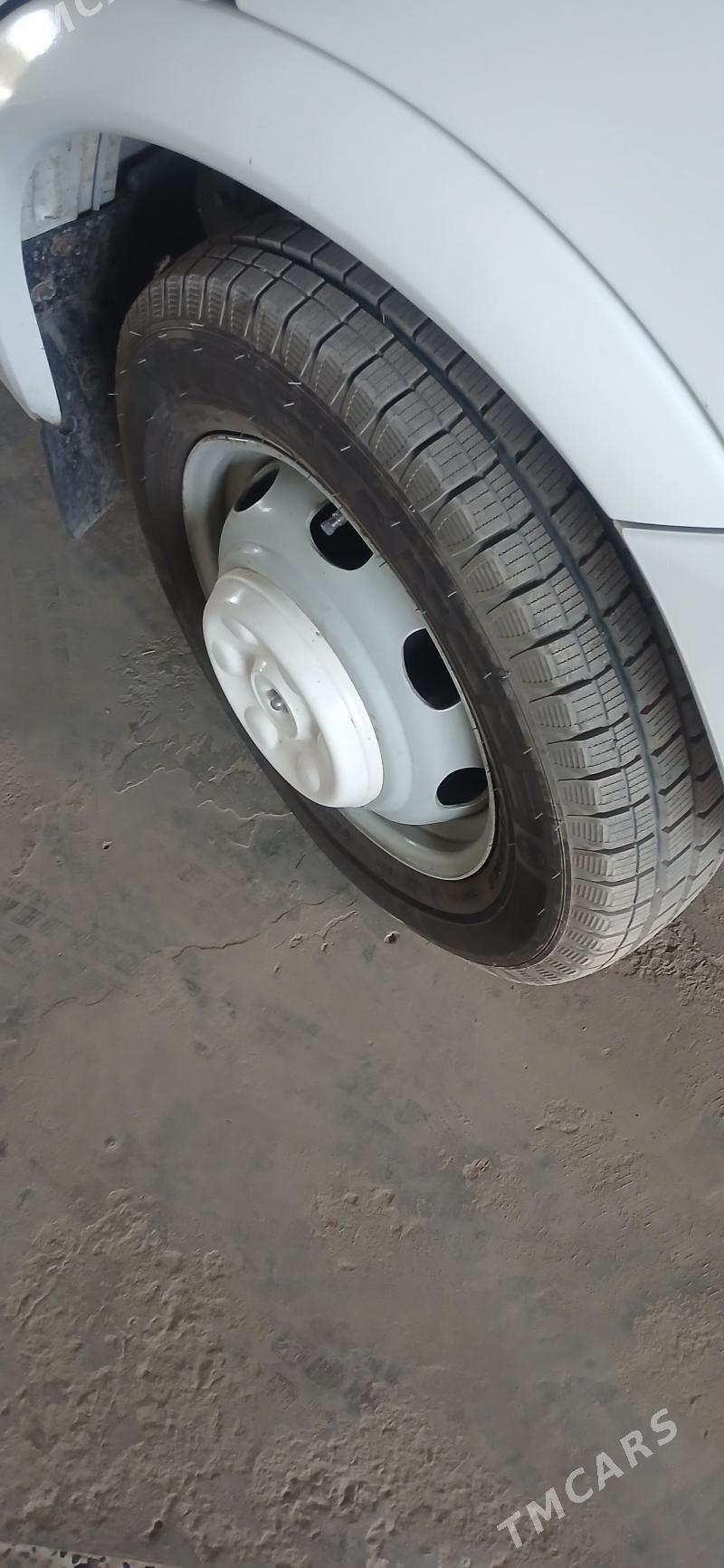 Gaz Gazel 2016 - 240 000 TMT - Туркменабат - img 2