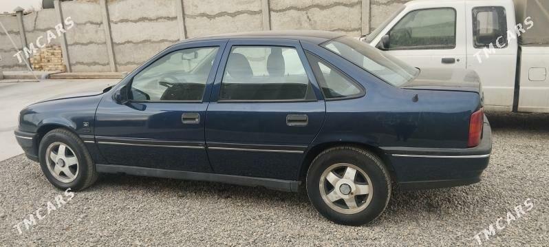 Opel Vectra 1992 - 40 000 TMT - Mary - img 5