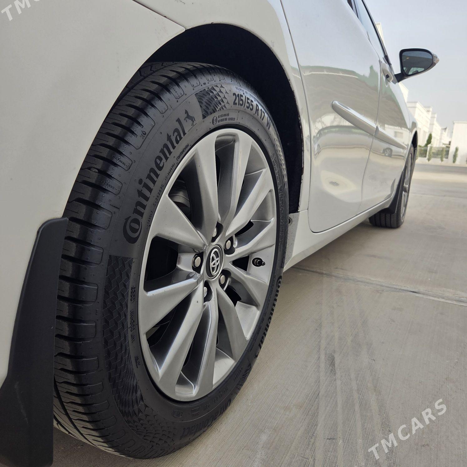 Toyota Camry 2017 - 370 000 TMT - Ашхабад - img 4