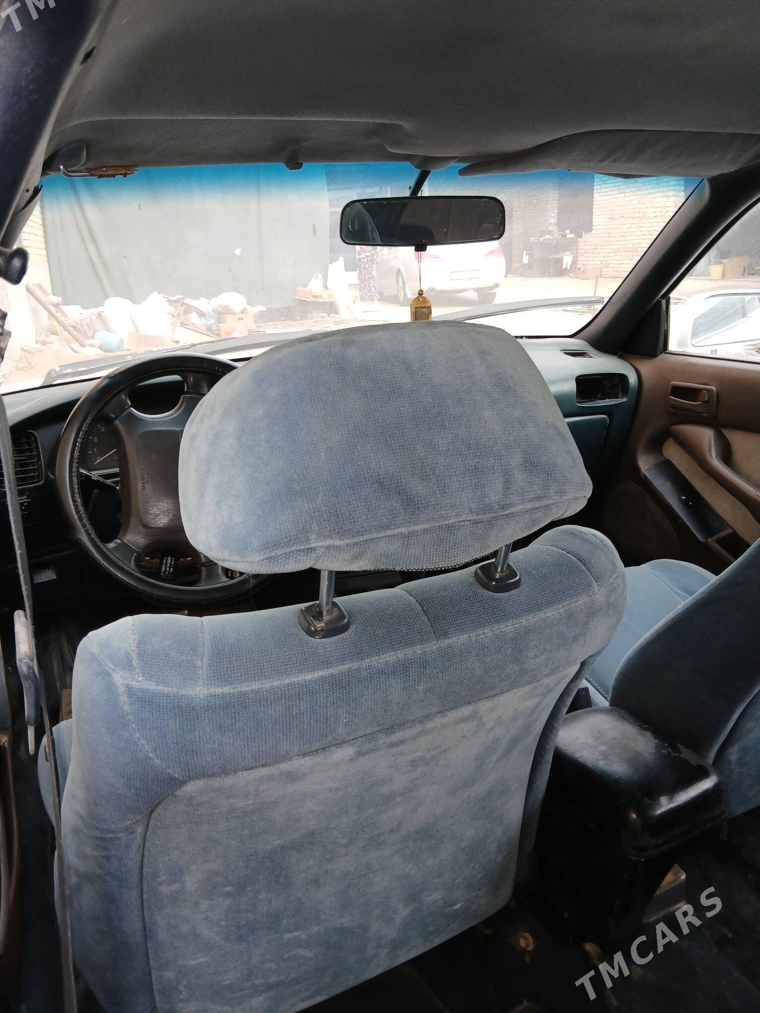 Toyota Camry 1993 - 60 000 TMT - Бахарден - img 2